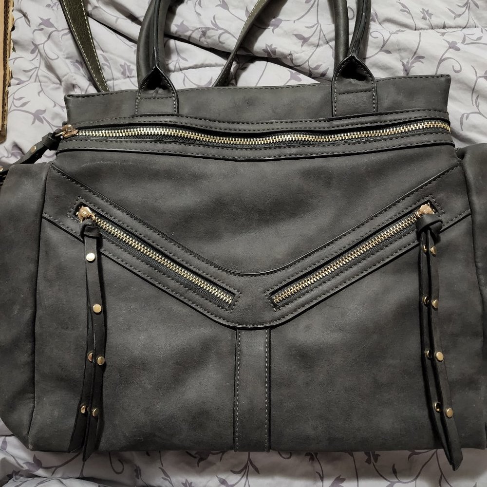 Dark gray multi-pocket purse